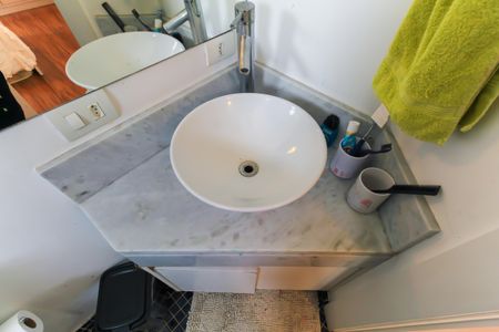 Casa de condomínio à venda com 225m², 3 quartos e 3 vagasBanheiro da Suíte 2