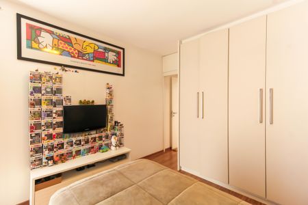 Casa de condomínio à venda com 225m², 3 quartos e 3 vagasQuarto 1 - Suíte