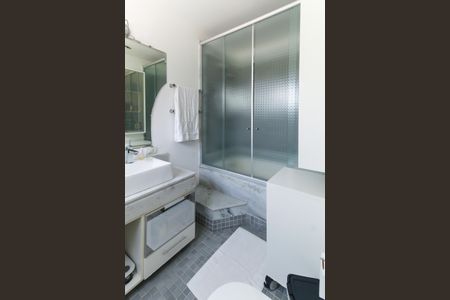 Casa de condomínio à venda com 225m², 3 quartos e 3 vagasBanheiro da Suíte 3