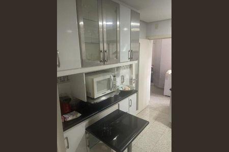 Apartamento à venda com 97m², 2 quartos e 2 vagas