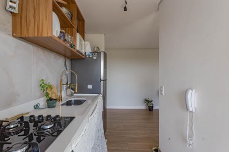Cozinha e Área de Serviço de apartamento para alugar com 2 quartos, 56m² em Vila Moraes, São Paulo