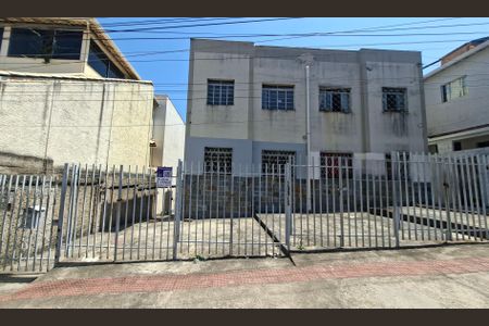 Apartamento à venda com 70m², 2 quartos e 1 vaga Apartamento à venda com 70m², 2 quartos e 1 vagaFachada