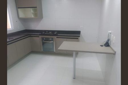 Casa para alugar com 238m², 5 quartos e 3 vagas