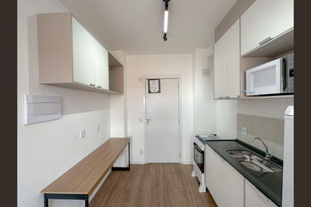 Sala/Cozinha de apartamento para alugar com 1 quarto, 25m² em Barra Funda, São Paulo