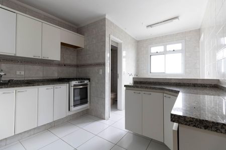 Apartamento à venda com 84m², 2 quartos e 1 vagaCozinha 