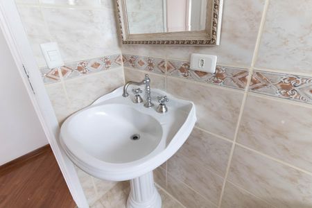 Apartamento à venda com 84m², 2 quartos e 1 vagaBanheiro Social 