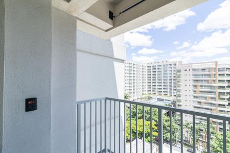 Studio à venda com 21m², 1 quarto e sem vaga Studio à venda com 21m², 1 quarto e sem vagaVaranda