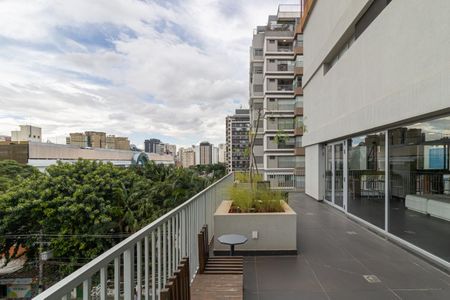 Studio à venda com 21m², 1 quarto e sem vaga Studio à venda com 21m², 1 quarto e sem vagaÁrea comum