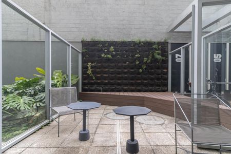 Studio à venda com 21m², 1 quarto e sem vaga Studio à venda com 21m², 1 quarto e sem vagaÁrea externa