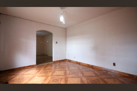 Casa à venda com 2 quartos, 150m² em Vila Tolstoi, São Paulo