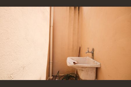 Casa de condomínio para alugar com 53m², 2 quartos e 1 vagaÁrea de Serviço