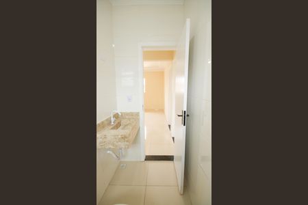 Casa de condomínio para alugar com 53m², 2 quartos e 1 vagaBanheiro Social