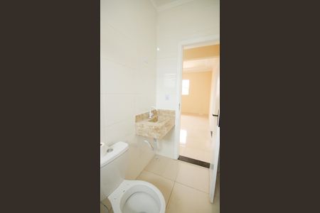 Casa de condomínio para alugar com 53m², 2 quartos e 1 vagaBanheiro Social