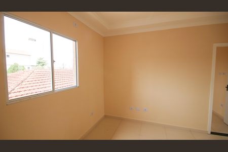 Sala de casa de condomínio para alugar com 2 quartos, 53m² em Jardim Melvi, Praia Grande