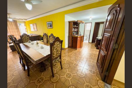 Sala 1 de casa à venda com 4 quartos, 480m² em Vila da Penha, Rio de Janeiro
