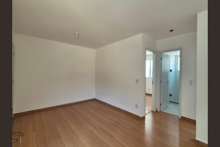 Apartamento para alugar com 44m², 2 quartos e 1 vaga Apartamento para alugar com 44m², 2 quartos e 1 vagaSala