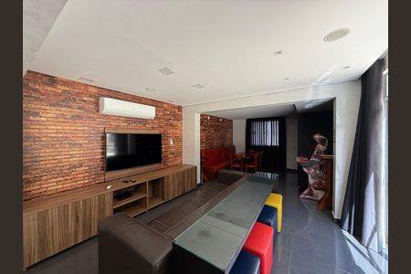 Apartamento para alugar com 60m², 2 quartos e 2 vagasSala