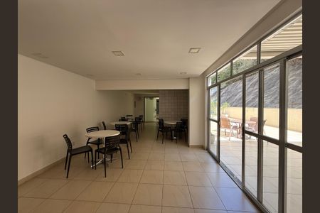 Apartamento para alugar com 60m², 2 quartos e 2 vagasÁrea comum