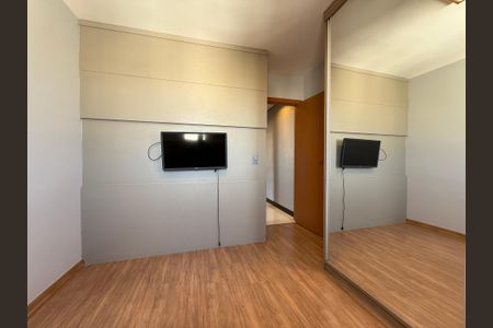 Apartamento para alugar com 60m², 2 quartos e 2 vagasQuarto 1