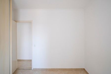 Apartamento à venda com 64m², 3 quartos e 1 vagaQuarto 2