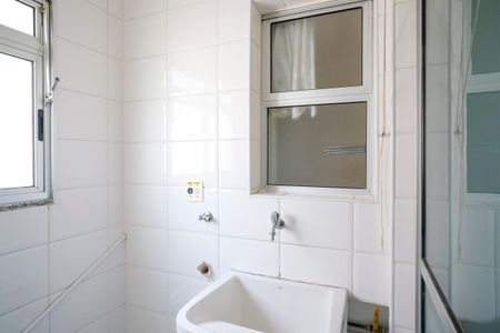Apartamento à venda com 64m², 3 quartos e 1 vagaÁrea de serviço