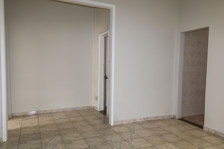 Apartamento para alugar com 66m², 2 quartos e sem vagaSala