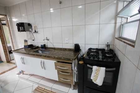 Casa à venda com 60m², 2 quartos e 1 vagaCozinha