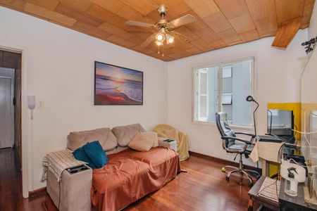 Sala de apartamento à venda com 2 quartos, 75m² em Santa Maria Goretti, Porto Alegre