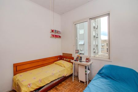 Quarto 1 de apartamento à venda com 2 quartos, 75m² em Santa Maria Goretti, Porto Alegre