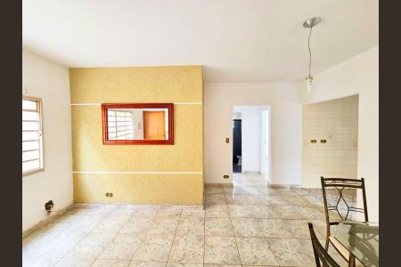 Sala  de apartamento à venda com 2 quartos, 67m² em Jardim Santa Mena, Guarulhos