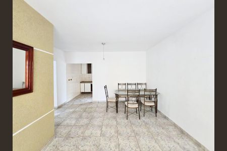 Sala  de apartamento à venda com 2 quartos, 67m² em Jardim Santa Mena, Guarulhos
