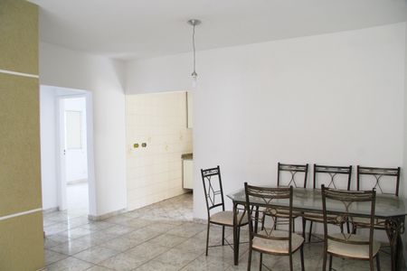Apartamento à venda com 67m², 2 quartos e 1 vagaSala 