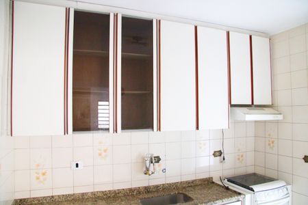 Apartamento à venda com 67m², 2 quartos e 1 vagaCozinha 