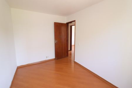 Quarto 1 de apartamento para alugar com 3 quartos, 76m² em Cidade das Flores, Osasco
