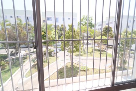 Sala de apartamento para alugar com 3 quartos, 76m² em Cidade das Flores, Osasco