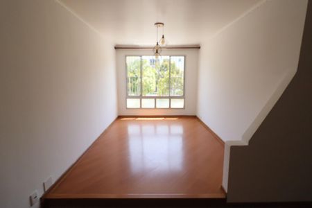 Sala de apartamento para alugar com 3 quartos, 76m² em Cidade das Flores, Osasco