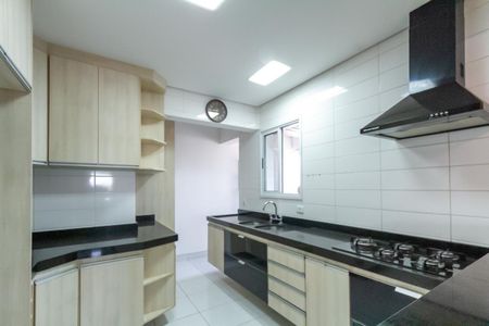 Apartamento para alugar com 105m², 2 quartos e 2 vagas Apartamento para alugar com 105m², 2 quartos e 2 vagasCozinha