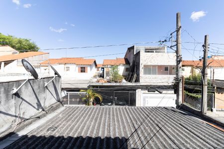 Casa para alugar com 200m², 2 quartos e 3 vagas Casa para alugar com 200m², 2 quartos e 3 vagasVista do Quarto 2