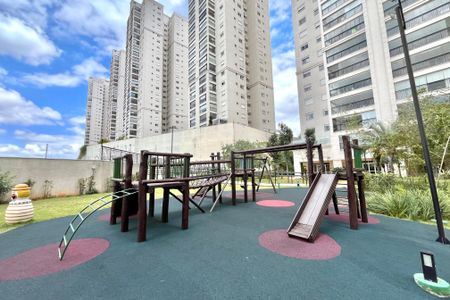 Apartamento à venda com 106m², 3 quartos e 2 vagas Apartamento à venda com 106m², 3 quartos e 2 vagasÁrea comum - Playground