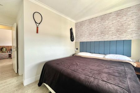 Apartamento à venda com 106m², 3 quartos e 2 vagas Apartamento à venda com 106m², 3 quartos e 2 vagasSuite