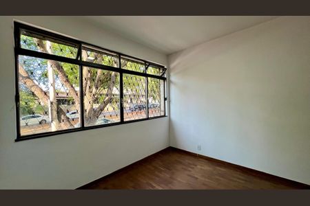 Apartamento à venda com 180m², 4 quartos e 2 vagasQuarto 4