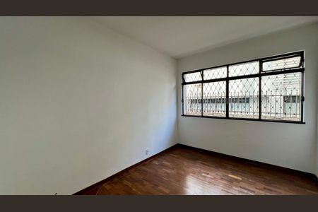 Apartamento à venda com 180m², 4 quartos e 2 vagasQuarto 2