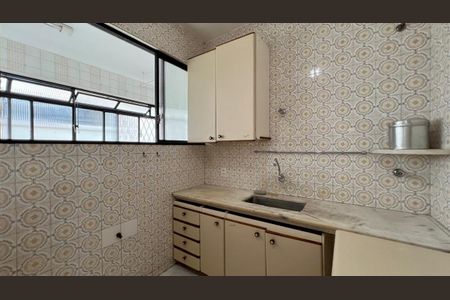 Apartamento à venda com 180m², 4 quartos e 2 vagasCozinha