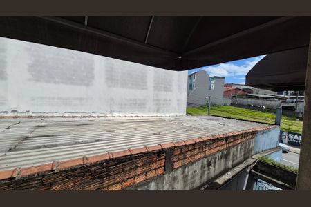 Casa à venda com 250m², 4 quartos e 2 vagas Casa à venda com 250m², 4 quartos e 2 vagasVista