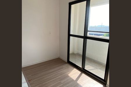Sala/Quarto de apartamento para alugar com 1 quarto, 25m² em Bonfim, Osasco