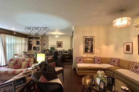 Apartamento à venda com 200m², 4 quartos e 2 vagas