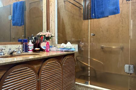 Apartamento à venda com 200m², 4 quartos e 2 vagas