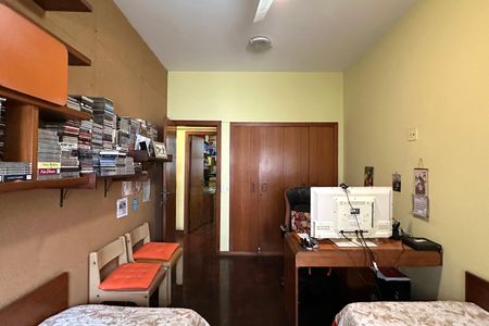 Apartamento à venda com 200m², 4 quartos e 2 vagas