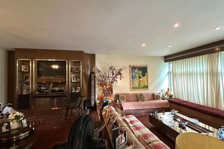 Apartamento à venda com 200m², 4 quartos e 2 vagas