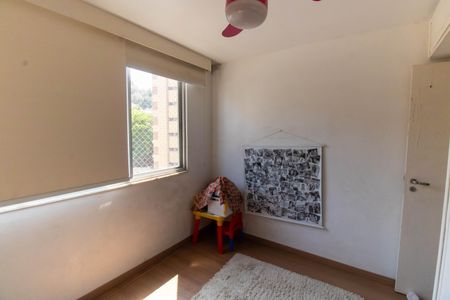Apartamento à venda com 172m², 4 quartos e 1 vaga Apartamento à venda com 172m², 4 quartos e 1 vagaQuarto 2